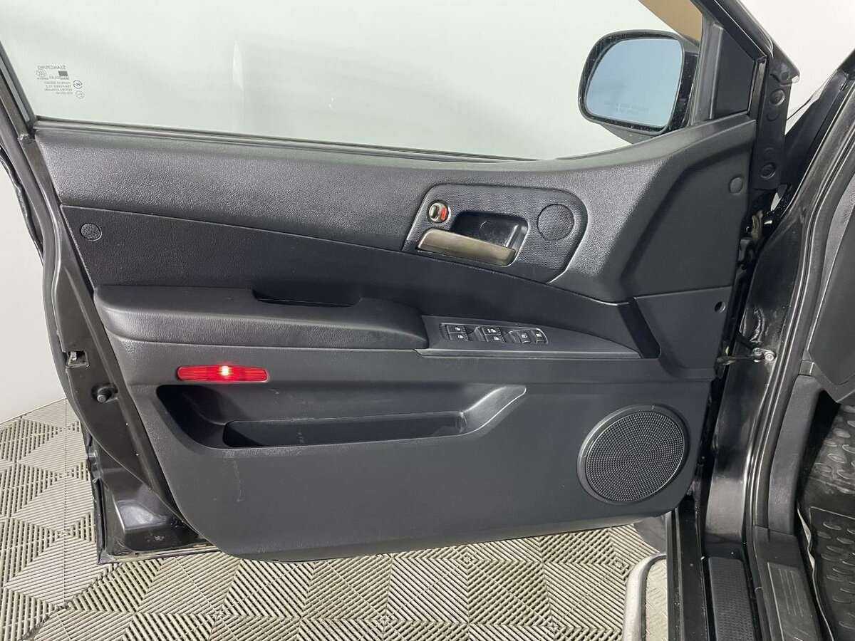 SsangYong Kyron б/у, 2013, Автоматическая. Фото: #7