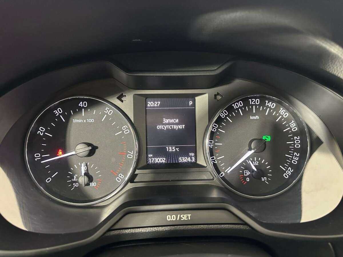 Skoda Octavia б/у, 2016, Роботизированная. Фото: #10