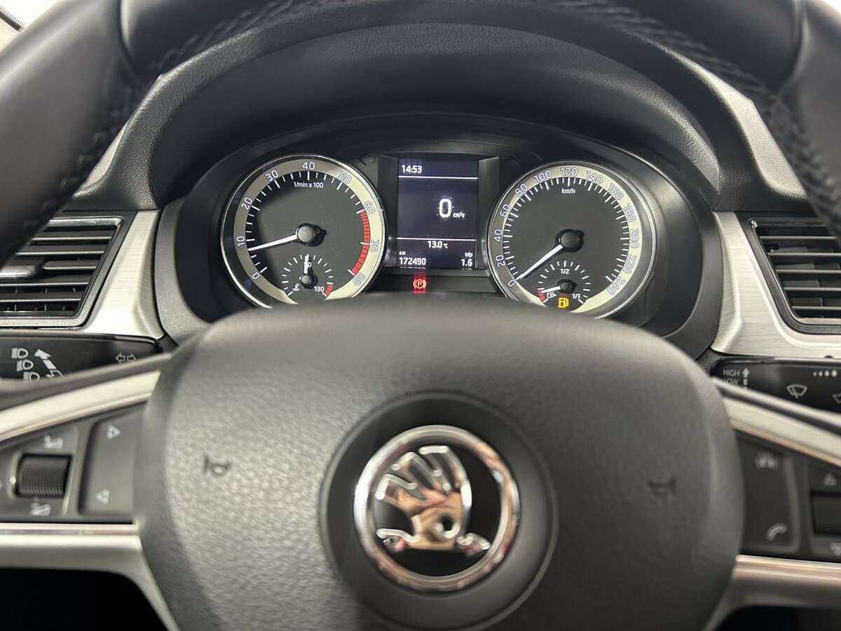 Skoda Rapid б/у, 2016, Механическая. Фото: #10