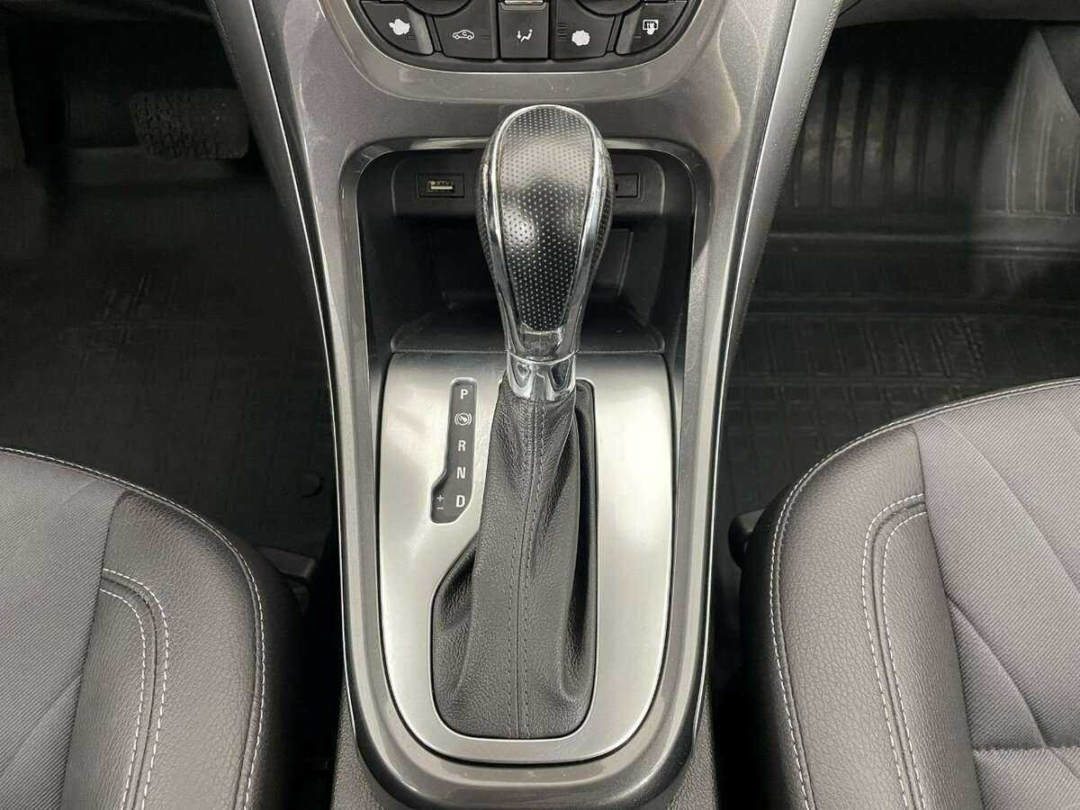 Опель Астра б/у, 2013, Автоматическая. Фото: #11