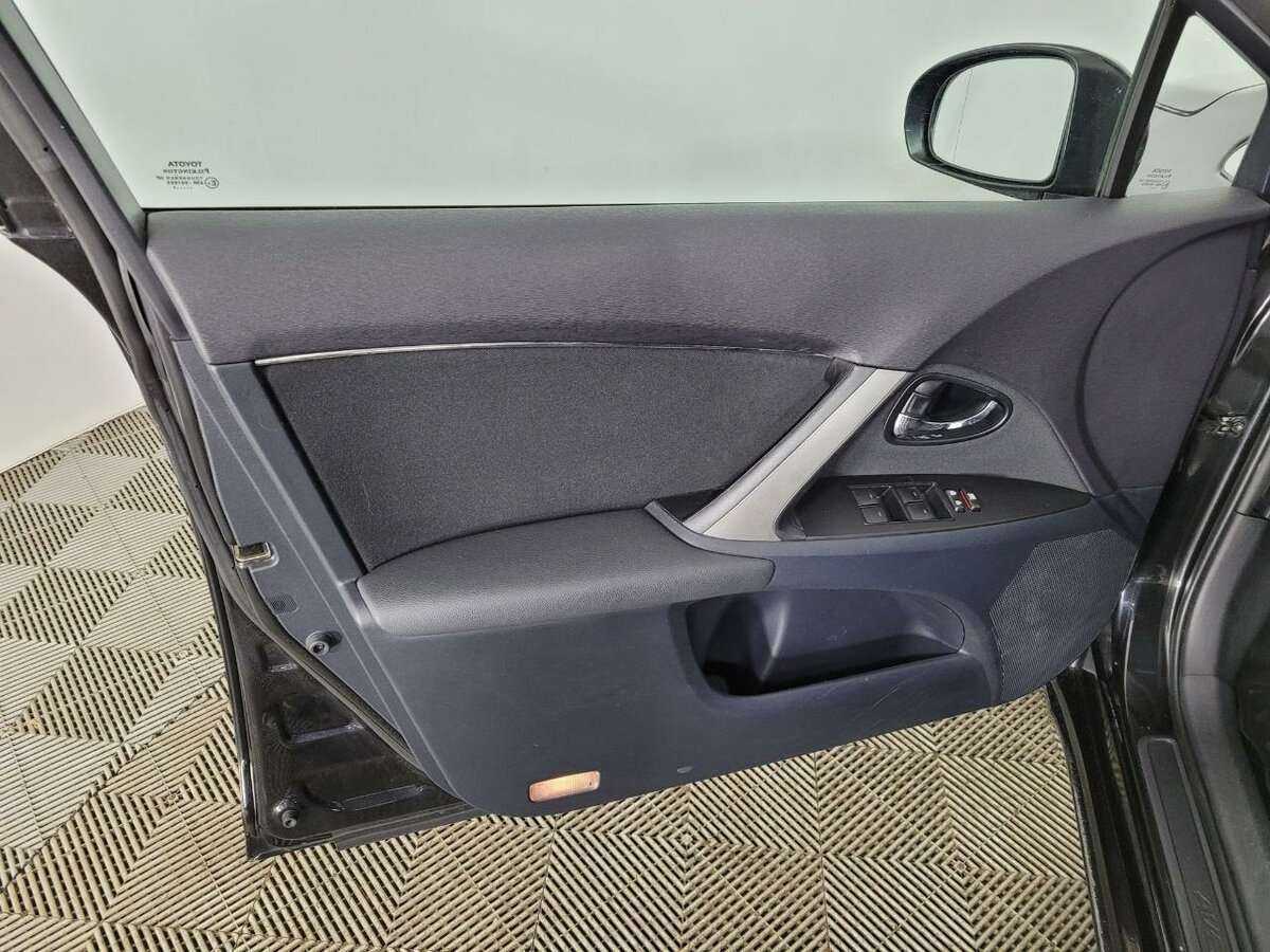 Toyota Avensis б/у, 2012, Вариатор. Фото: #7