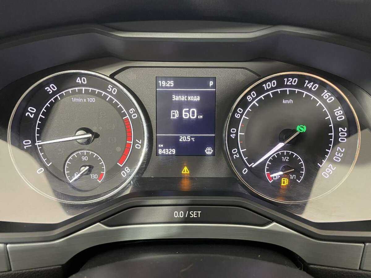Шкода Суперб б/у, 2018, Роботизированная. Фото: #10