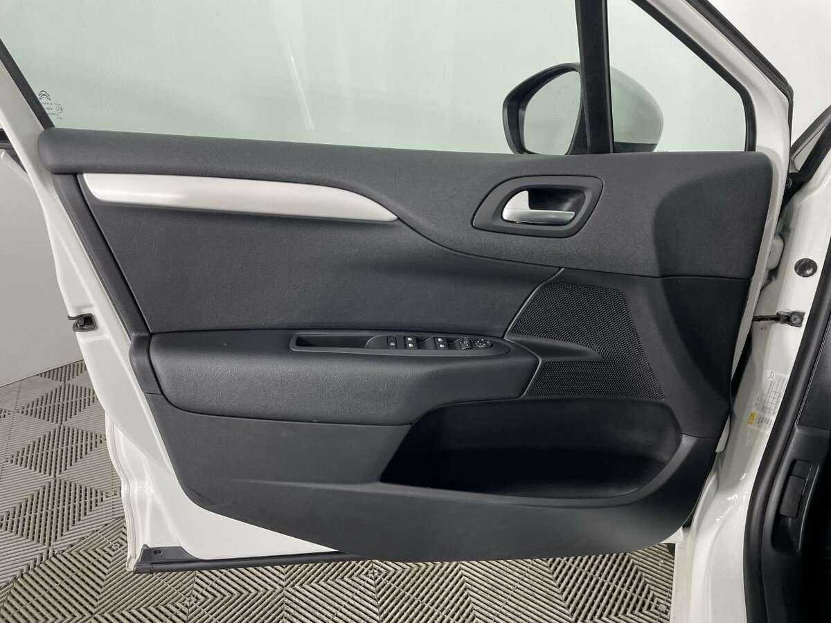 Ситроен Ц4 б/у, 2021, Автоматическая. Фото: #7