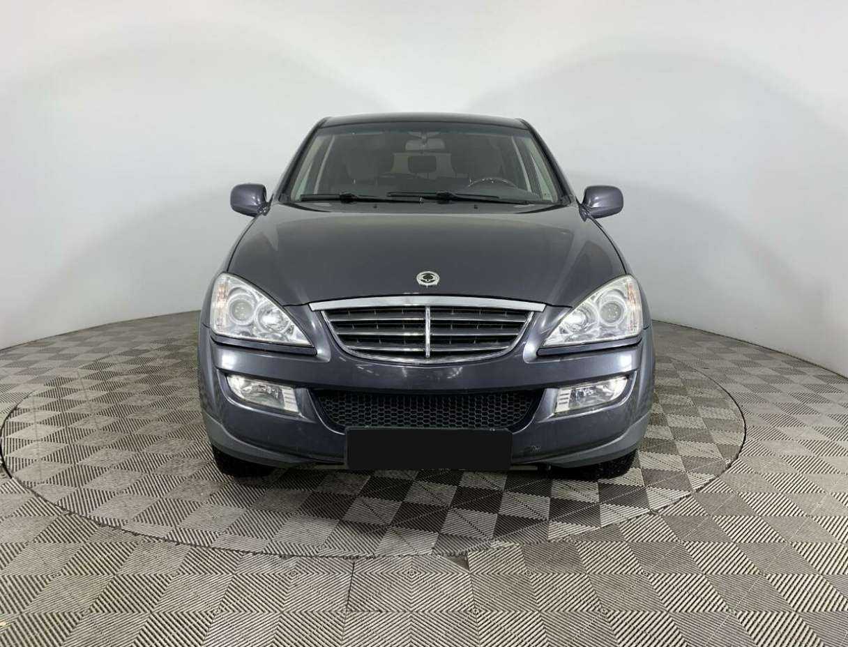 SsangYong Kyron б/у, 2012, Механическая. Фото: #1