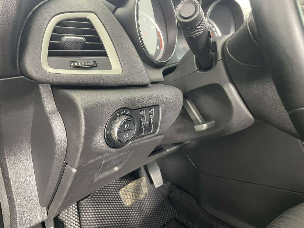 Опель Астра б/у, 2012, Автоматическая. Фото: #8