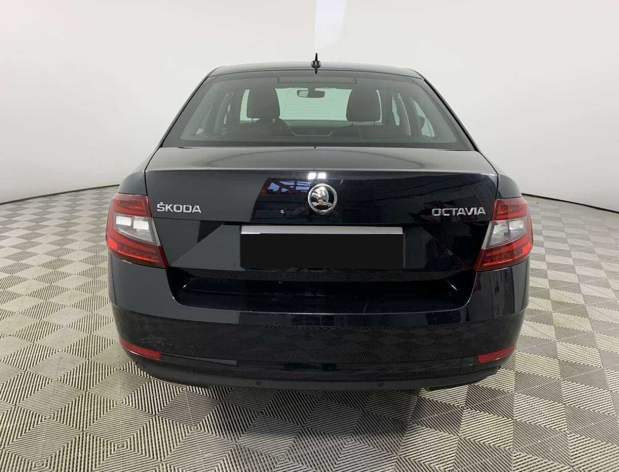 Шкода Октавия б/у, 2018, Роботизированная. Фото: #5