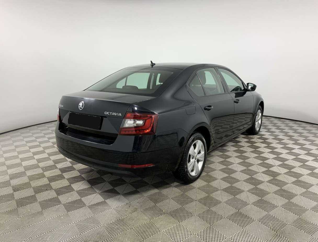 Шкода Октавия б/у, 2018, Роботизированная. Фото: #3