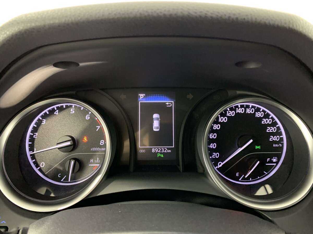 Toyota Camry б/у, 2019, Автоматическая. Фото: #8