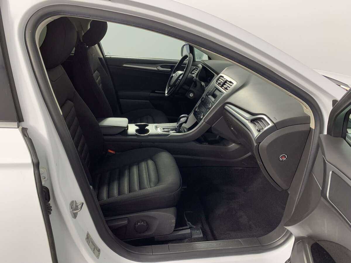 Ford Mondeo б/у, 2018, Автоматическая. Фото: #13