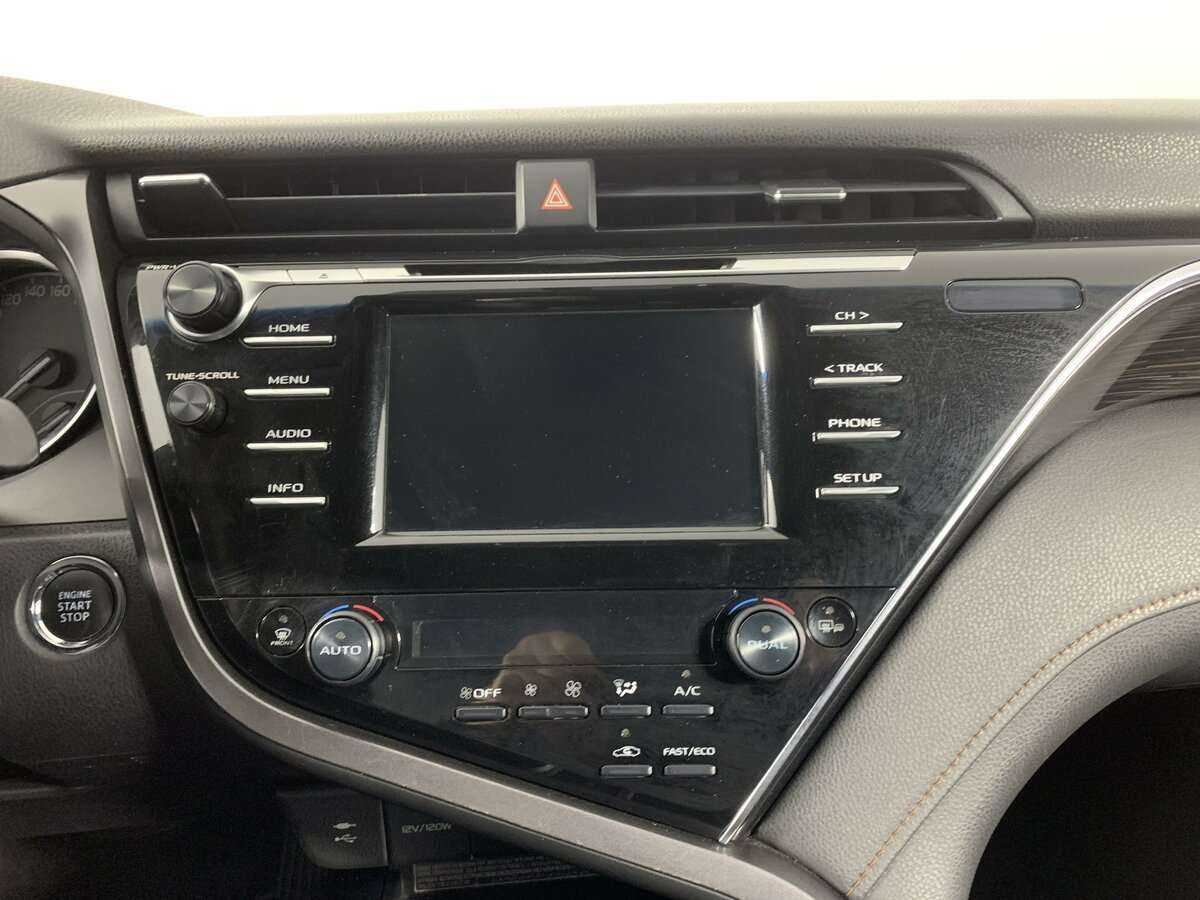 Тойота Камри б/у, 2020, Автоматическая. Фото: #12