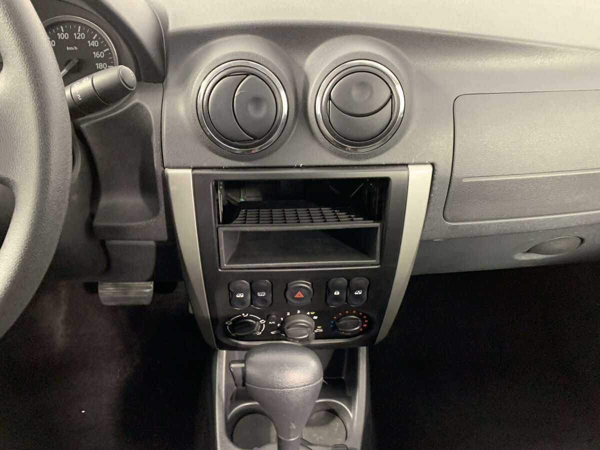 Nissan Almera б/у, 2018, Автоматическая. Фото: #11