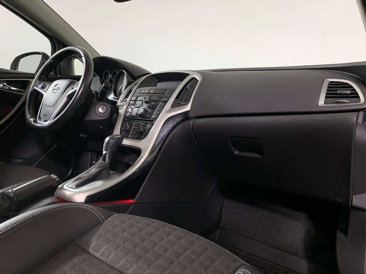 Opel Astra б/у, 2012, Автоматическая. Фото: #8