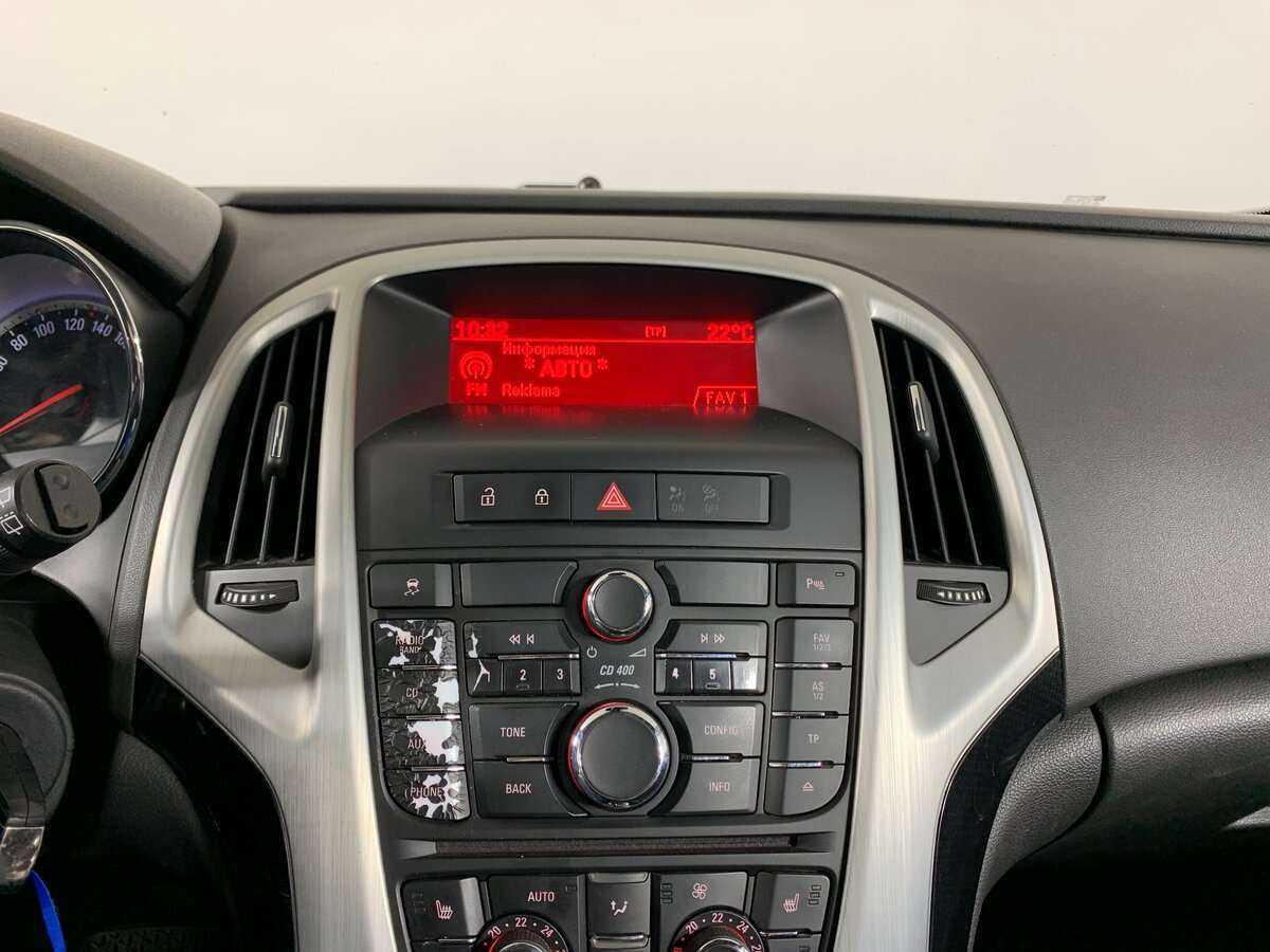 Opel Astra б/у, 2012, Автоматическая. Фото: #10