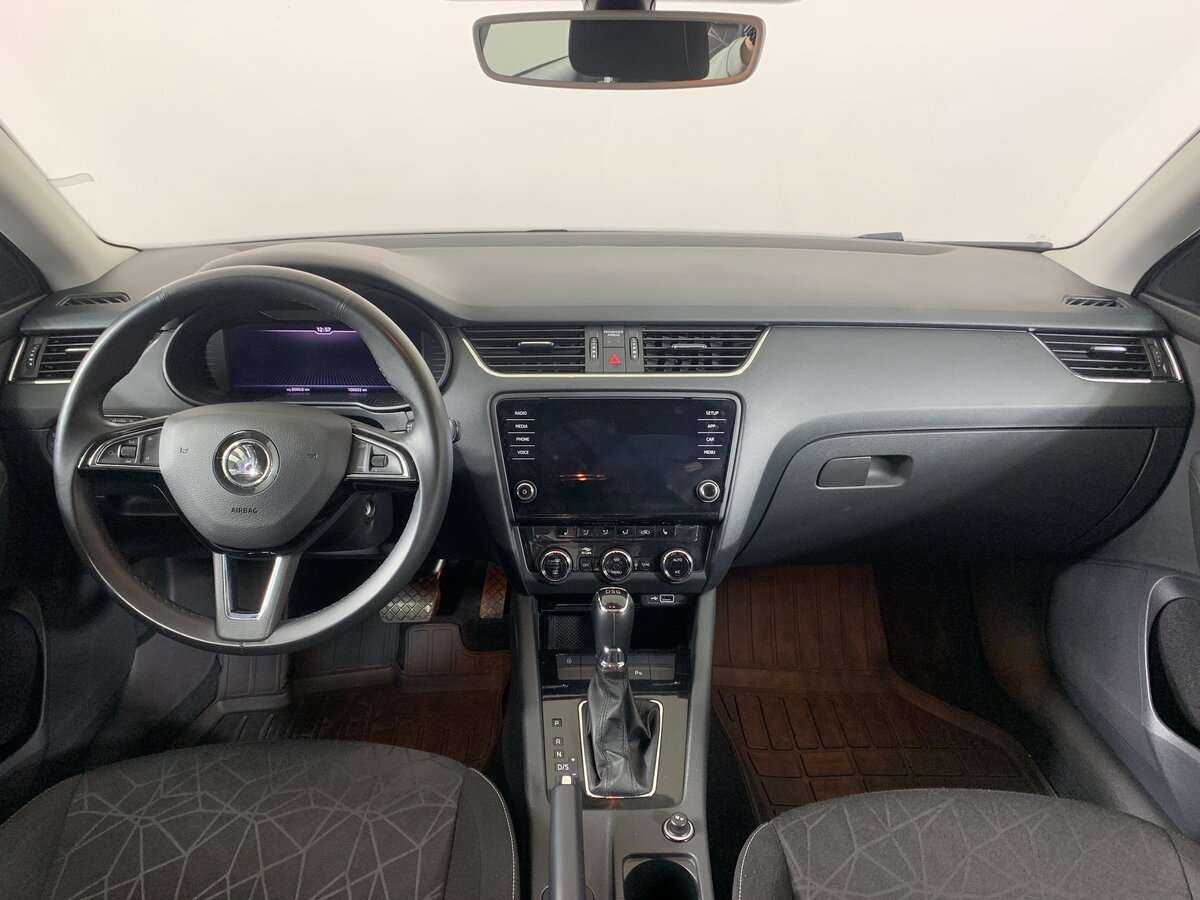 Skoda Octavia б/у, 2019, Роботизированная. Фото: #9