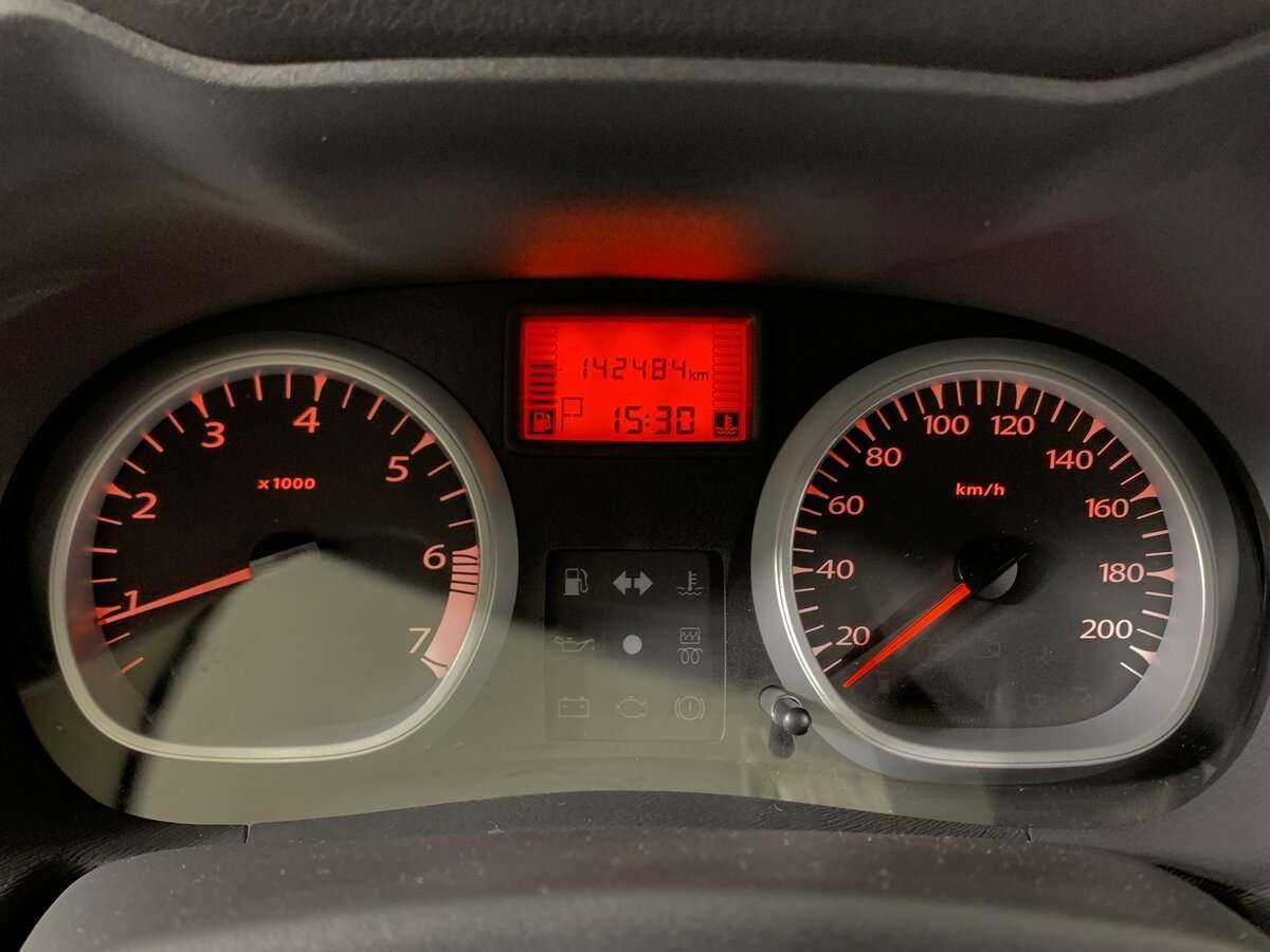 Renault Duster б/у, 2014, Автоматическая. Фото: #11