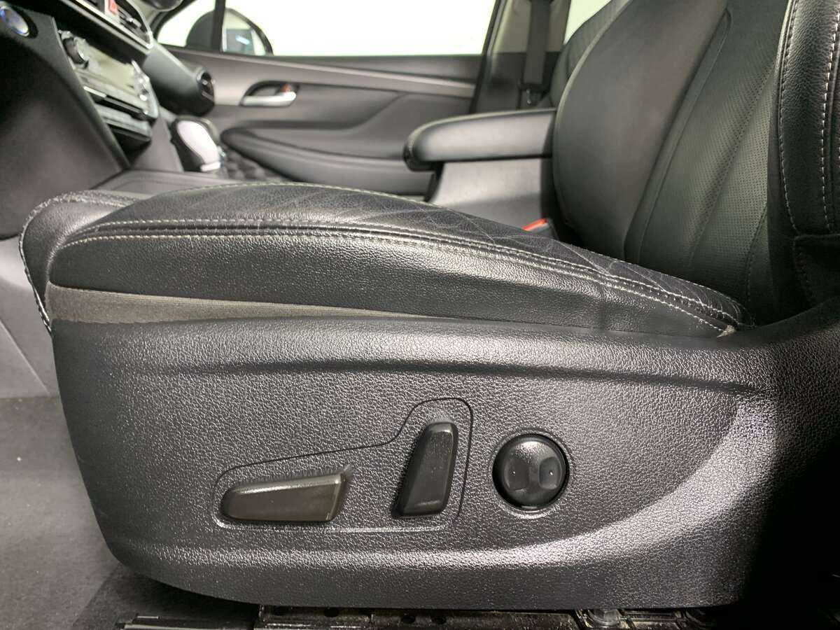 Hyundai Santa Fe б/у, 2018, Автоматическая. Фото: #13