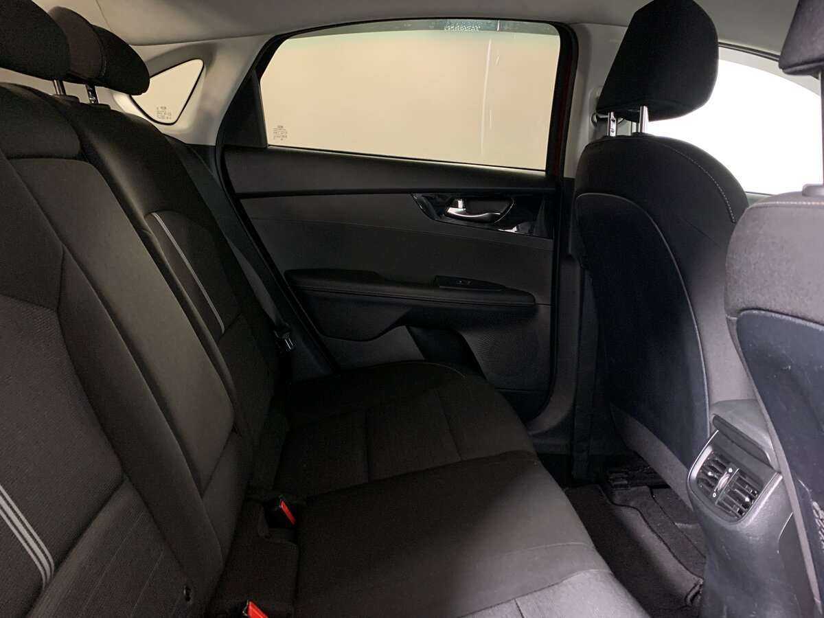 Kia Cerato б/у, 2019, Механическая. Фото: #14