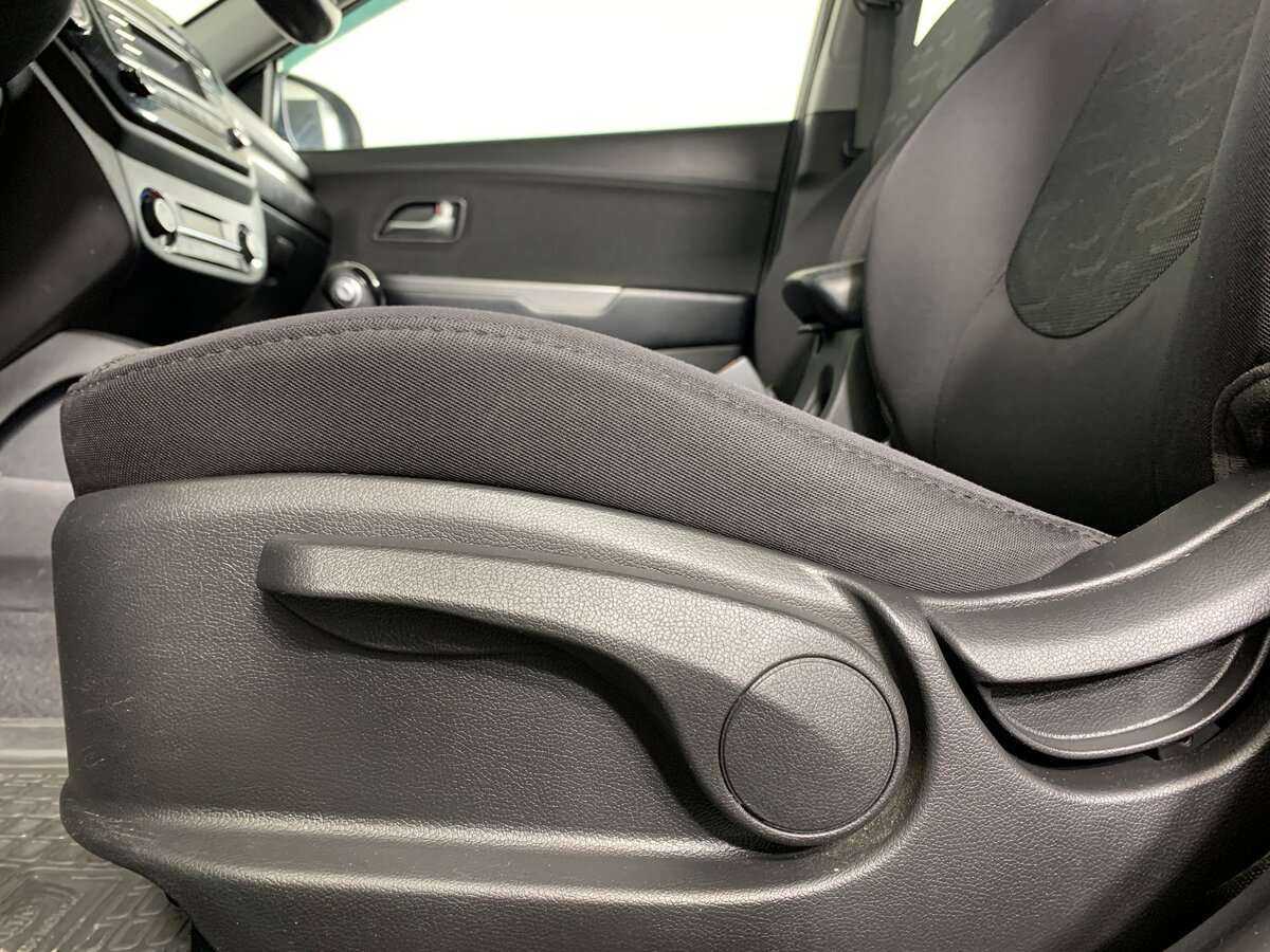 Kia Rio б/у, 2016, Автоматическая. Фото: #13