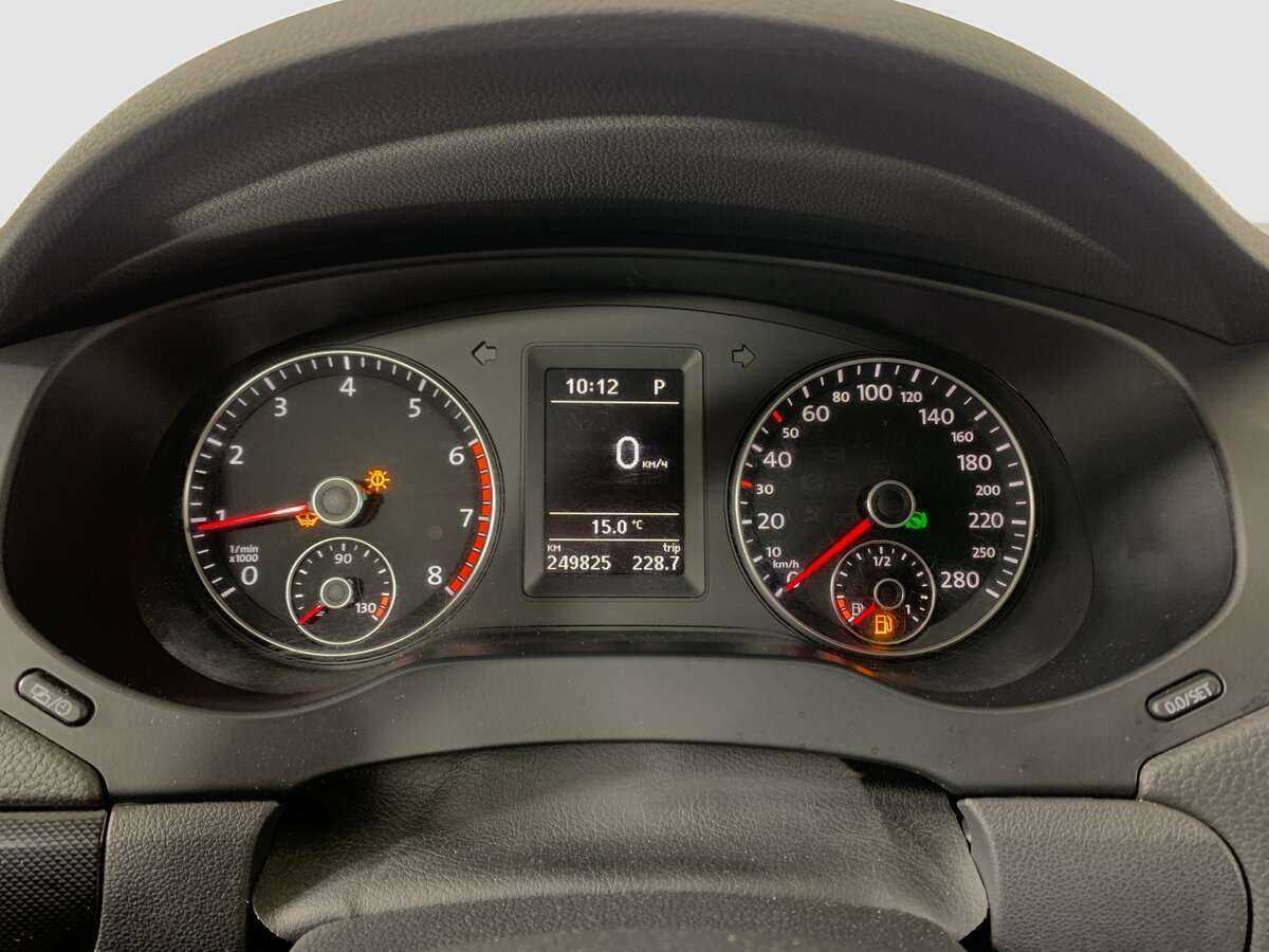 Volkswagen Jetta б/у, 2012, Автоматическая. Фото: #11