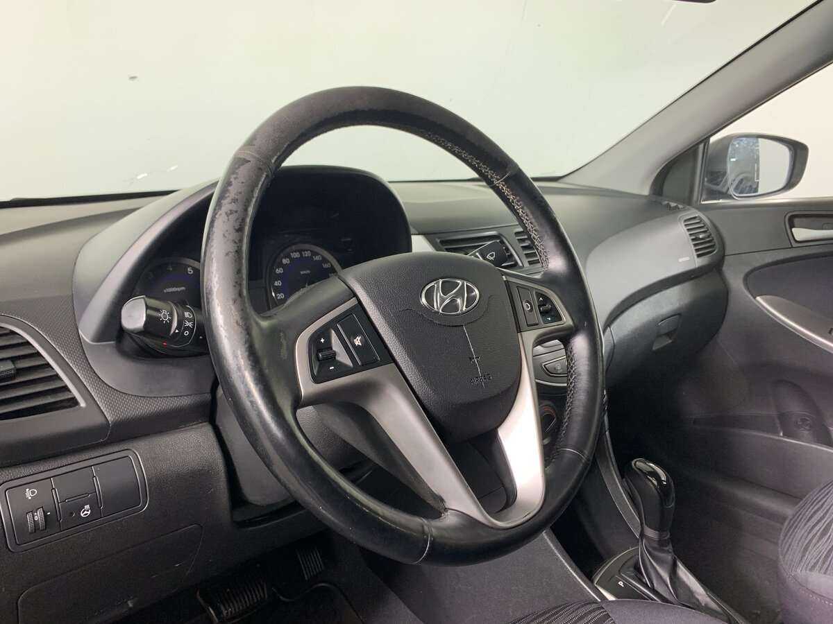 Hyundai Solaris б/у, 2014, Автоматическая. Фото: #8