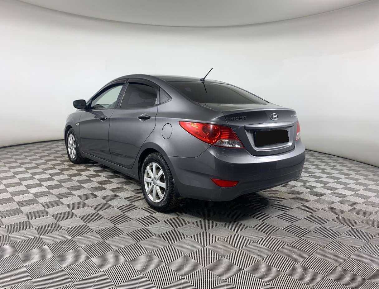 Hyundai Solaris б/у, 2012, Механическая. Фото: #6