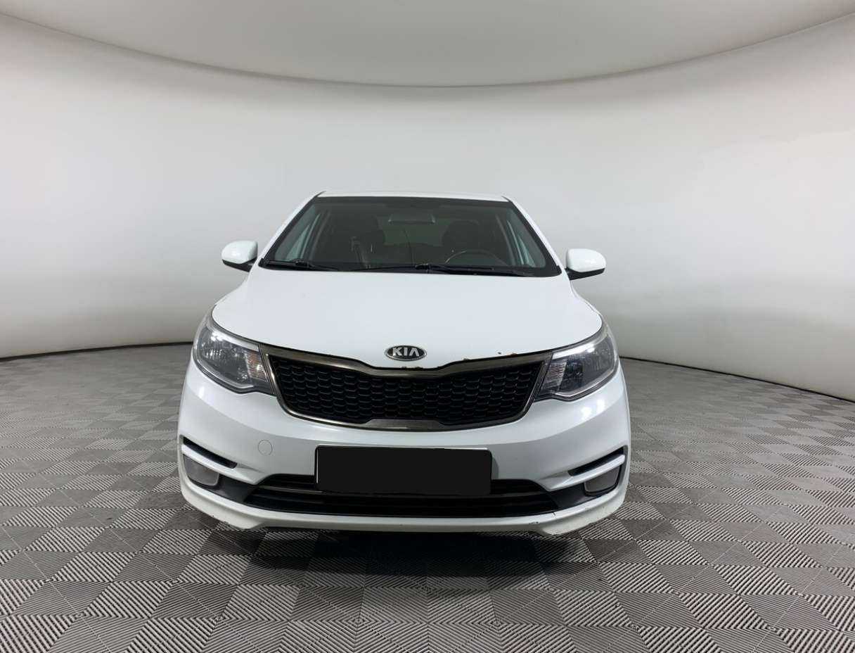Kia Rio б/у, 2015, Автоматическая. Фото: #1