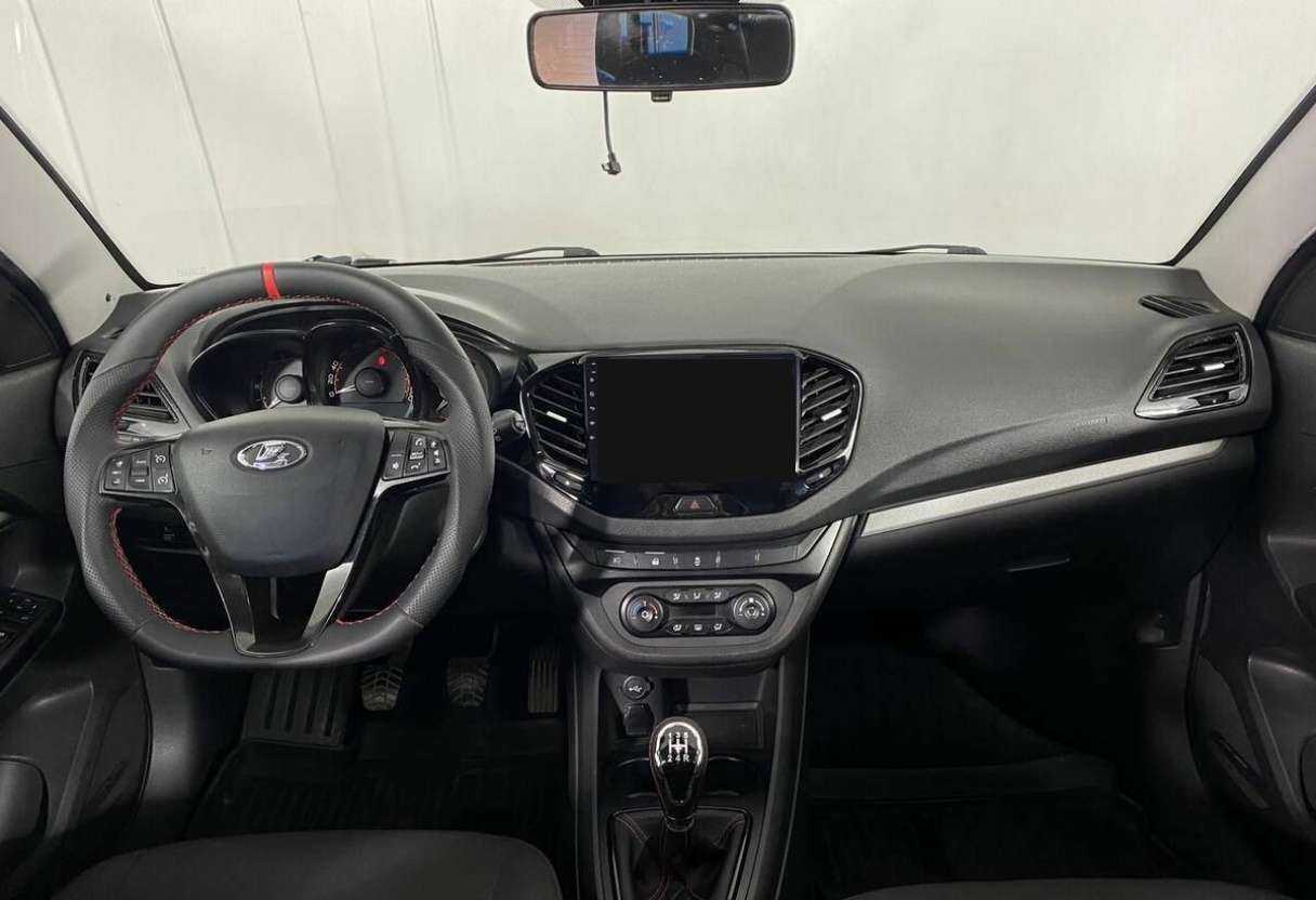 Lada (ВАЗ) Vesta б/у, 2019, Механическая. Фото: #10