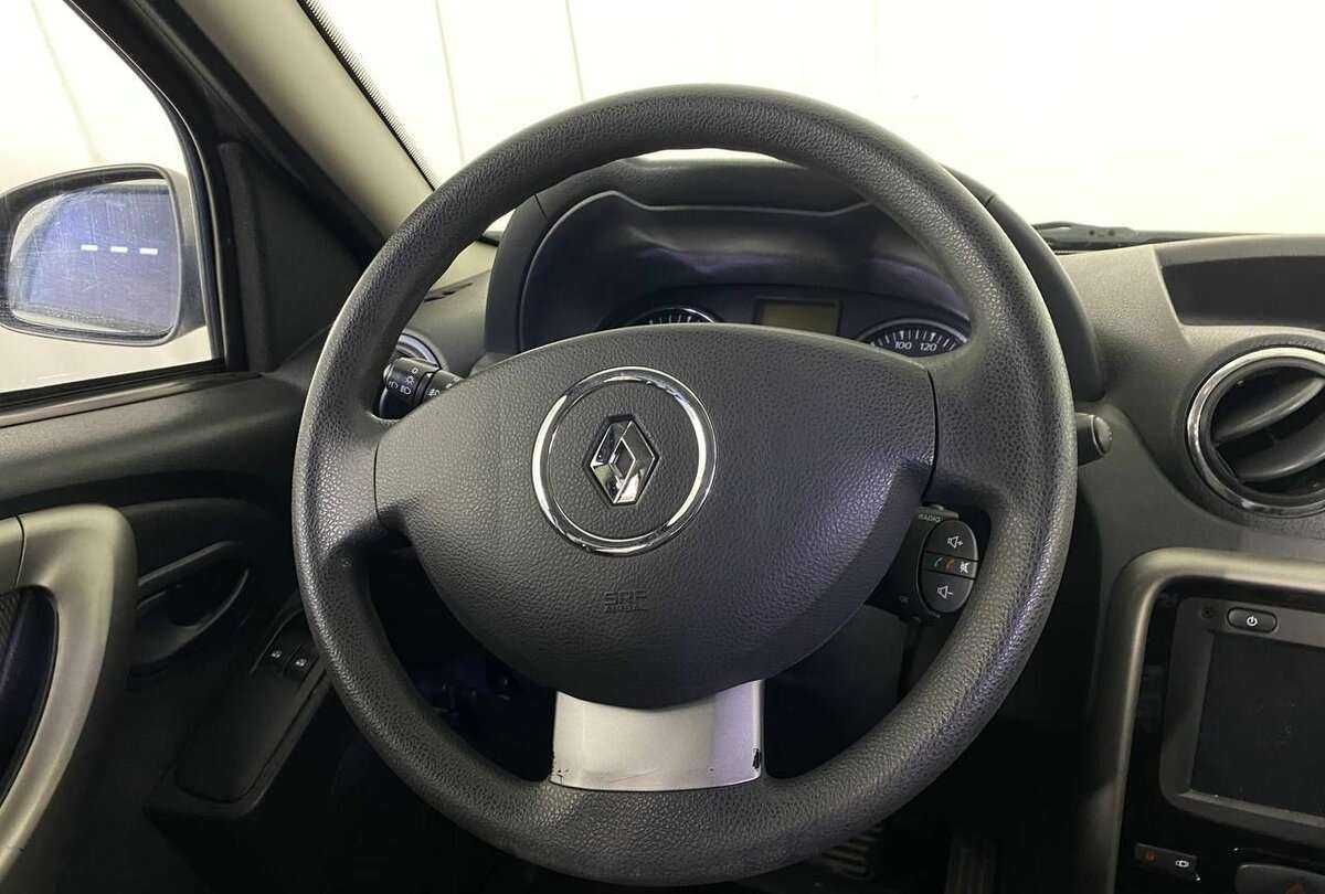 Renault Duster б/у, 2014, Автоматическая. Фото: #8
