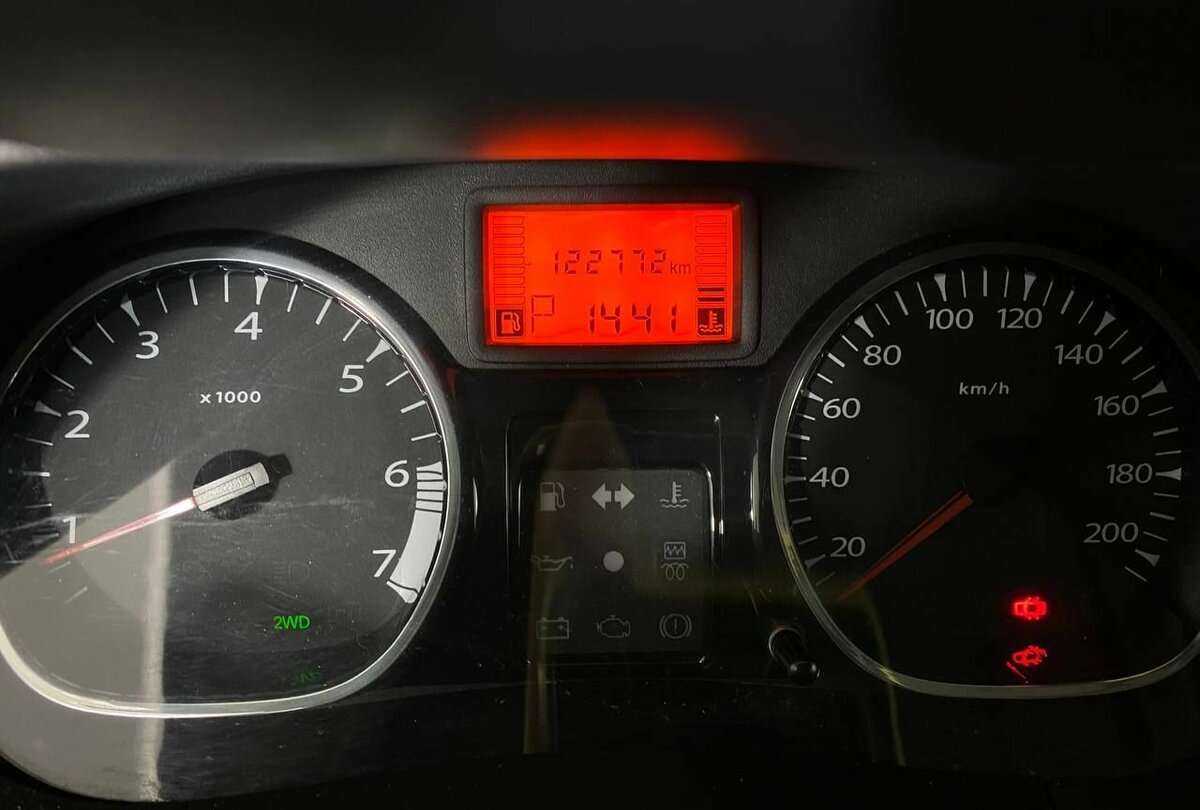 Renault Duster б/у, 2014, Автоматическая. Фото: #9