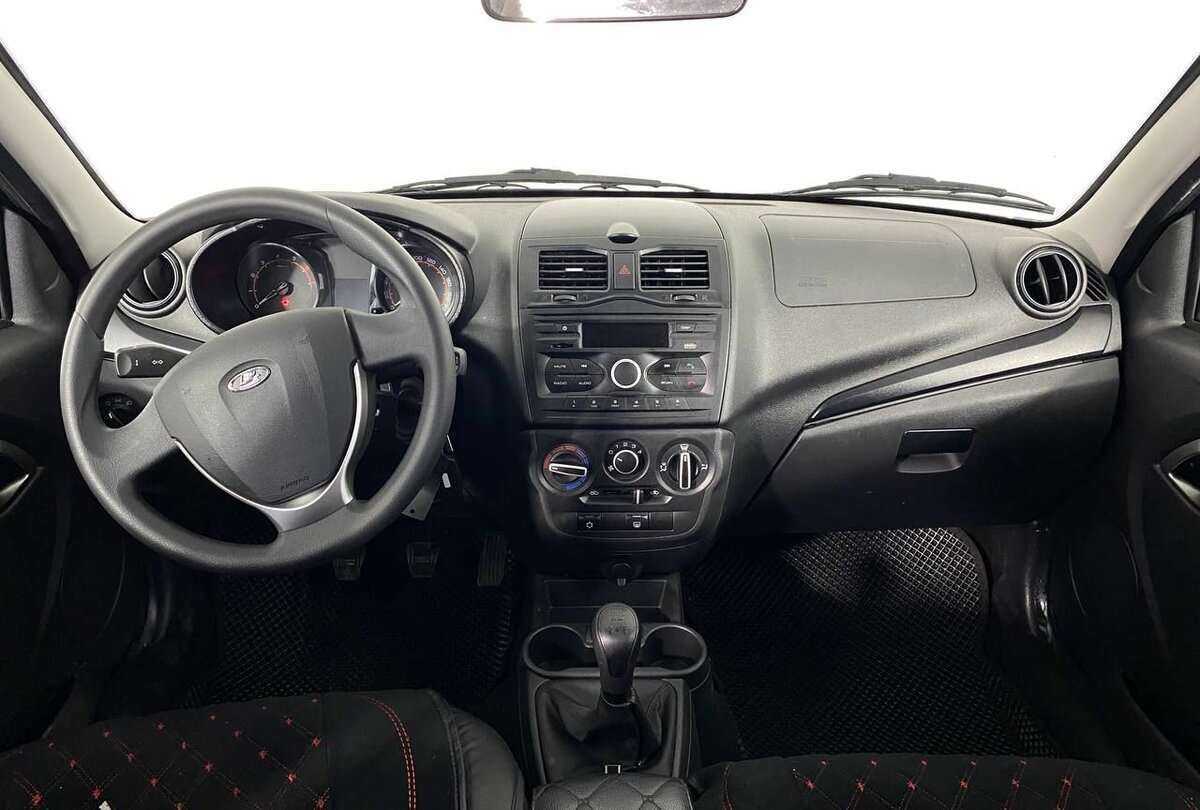 Lada (ВАЗ) Granta б/у, 2023, Механическая. Фото: #10