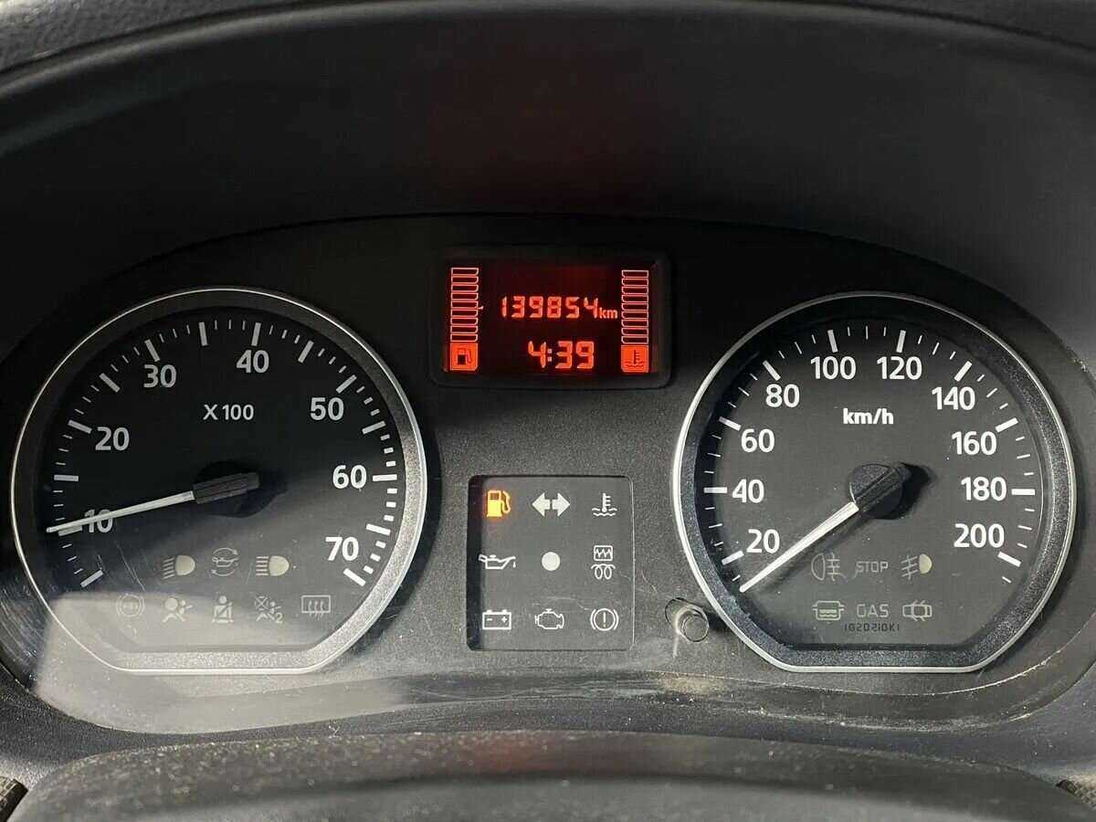 Рено Логан б/у, 2012, Механическая. Фото: #10