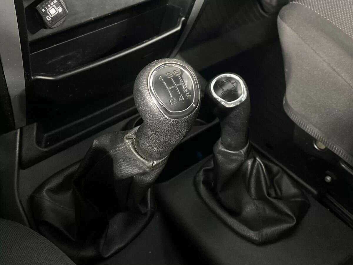 УАЗ Patriot б/у, 2022, Механическая. Фото: #11