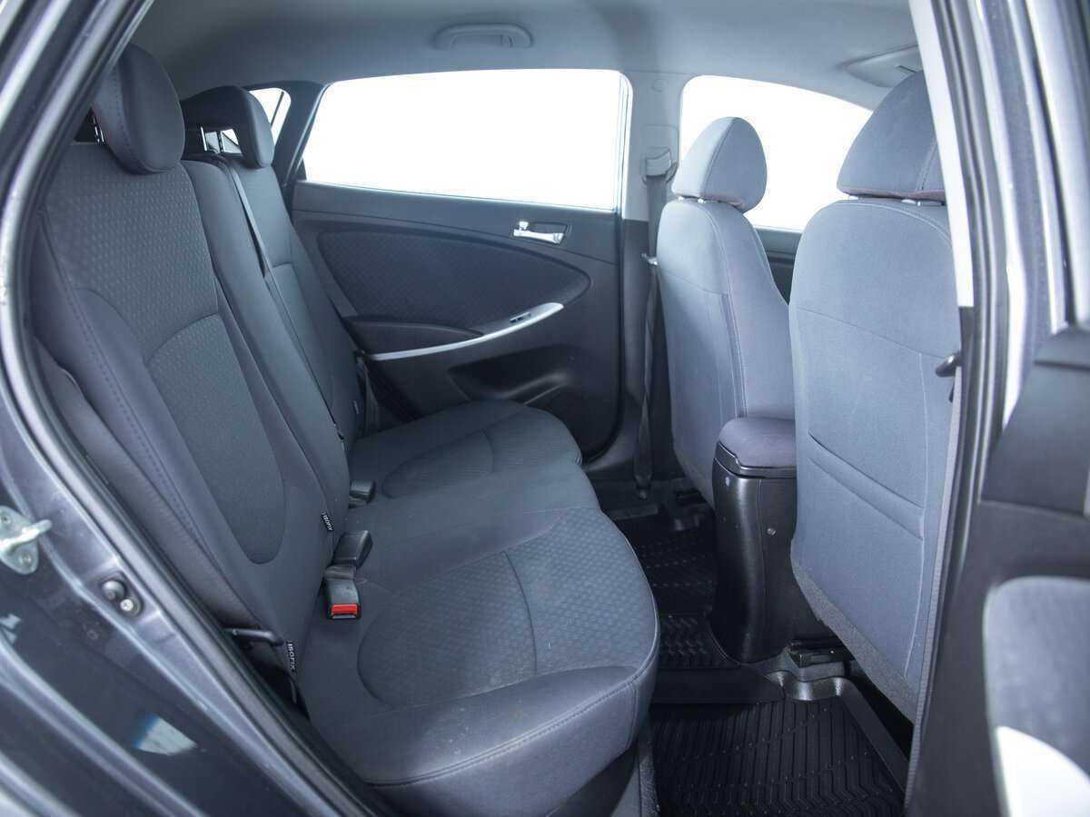 Hyundai Solaris б/у, 2013, Автоматическая. Фото: #8