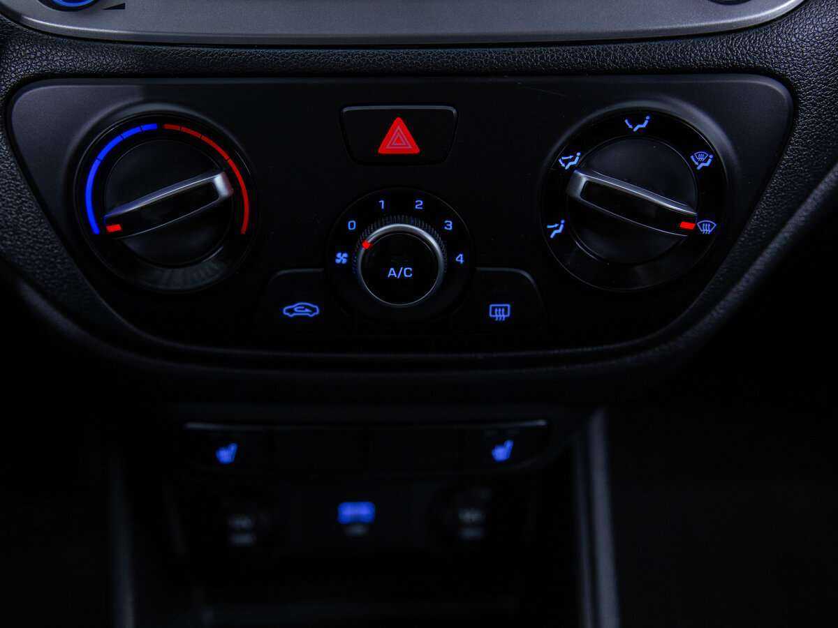 Hyundai Solaris б/у, 2021, Механическая. Фото: #14