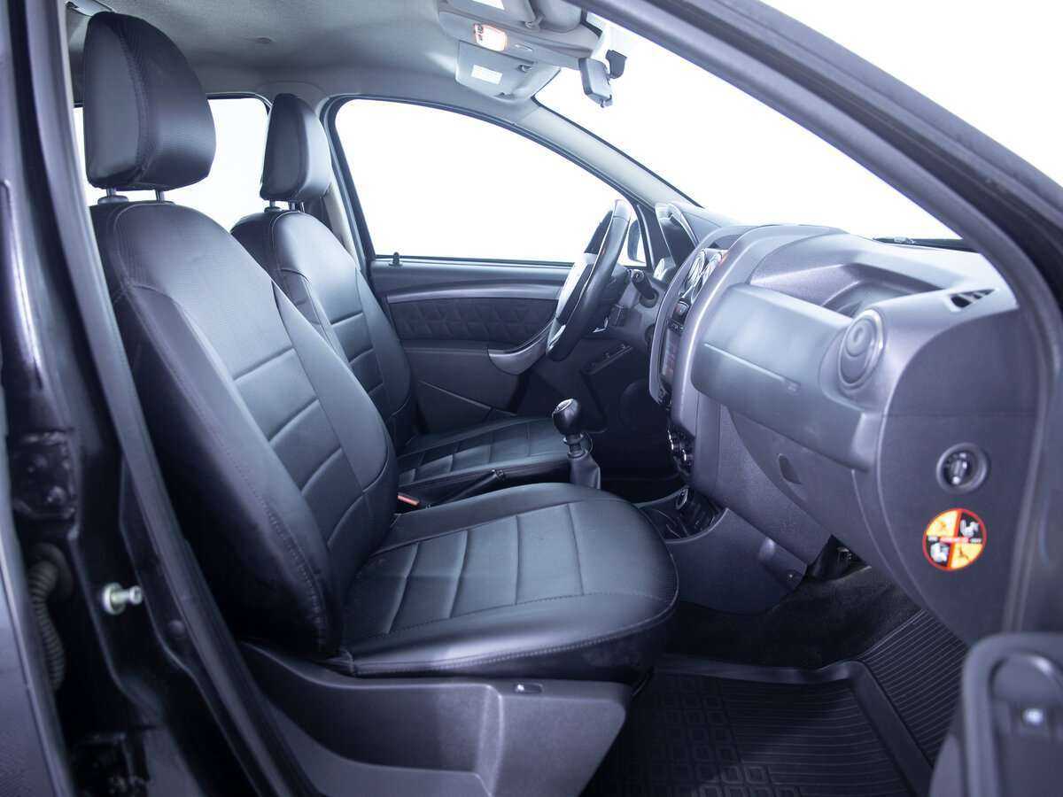 Renault Duster б/у, 2017, Механическая. Фото: #9