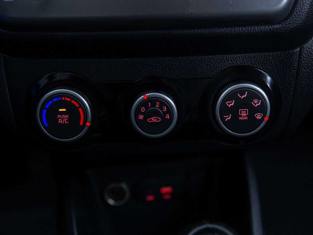 Kia Rio б/у, 2017, Автоматическая. Фото: #14