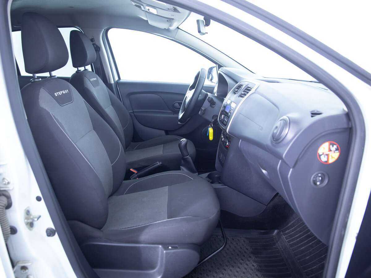 Renault Logan б/у, 2019, Механическая. Фото: #10