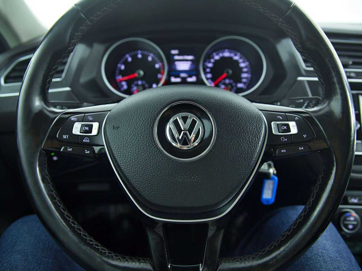 Volkswagen Tiguan б/у, 2017, Механическая. Фото: #9