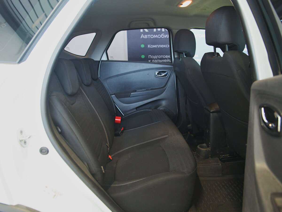 Renault Kaptur б/у, 2016, Вариатор. Фото: #2