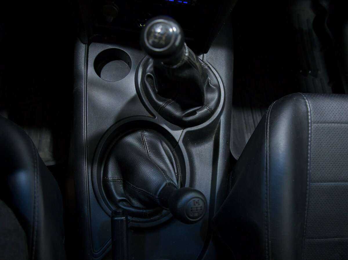 Chevrolet Niva б/у, 2017, Механическая. Фото: #13