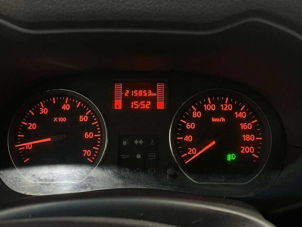 Nissan Terrano б/у, 2015, Механическая. Фото: #5