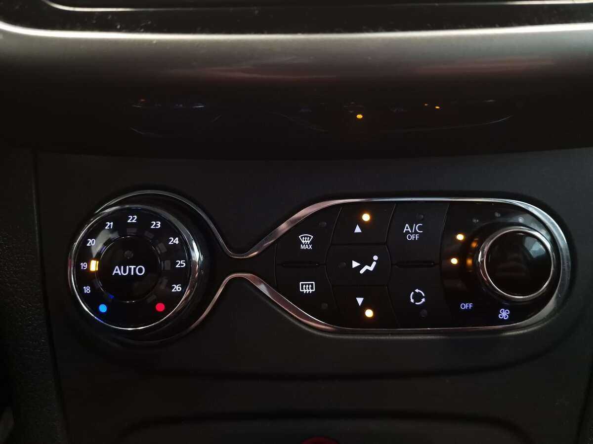 Renault Sandero б/у, 2019, Механическая. Фото: #10