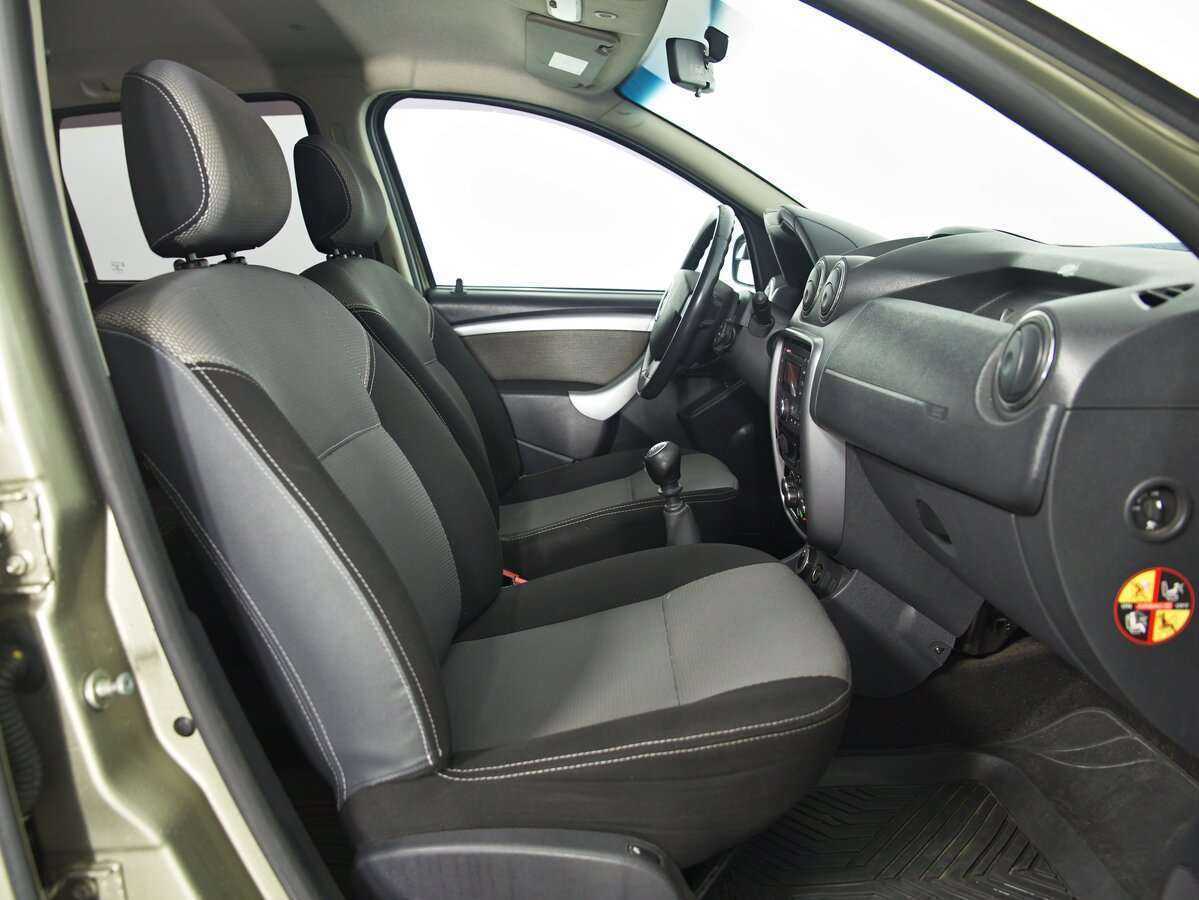 Renault Duster б/у, 2012, Механическая. Фото: #15