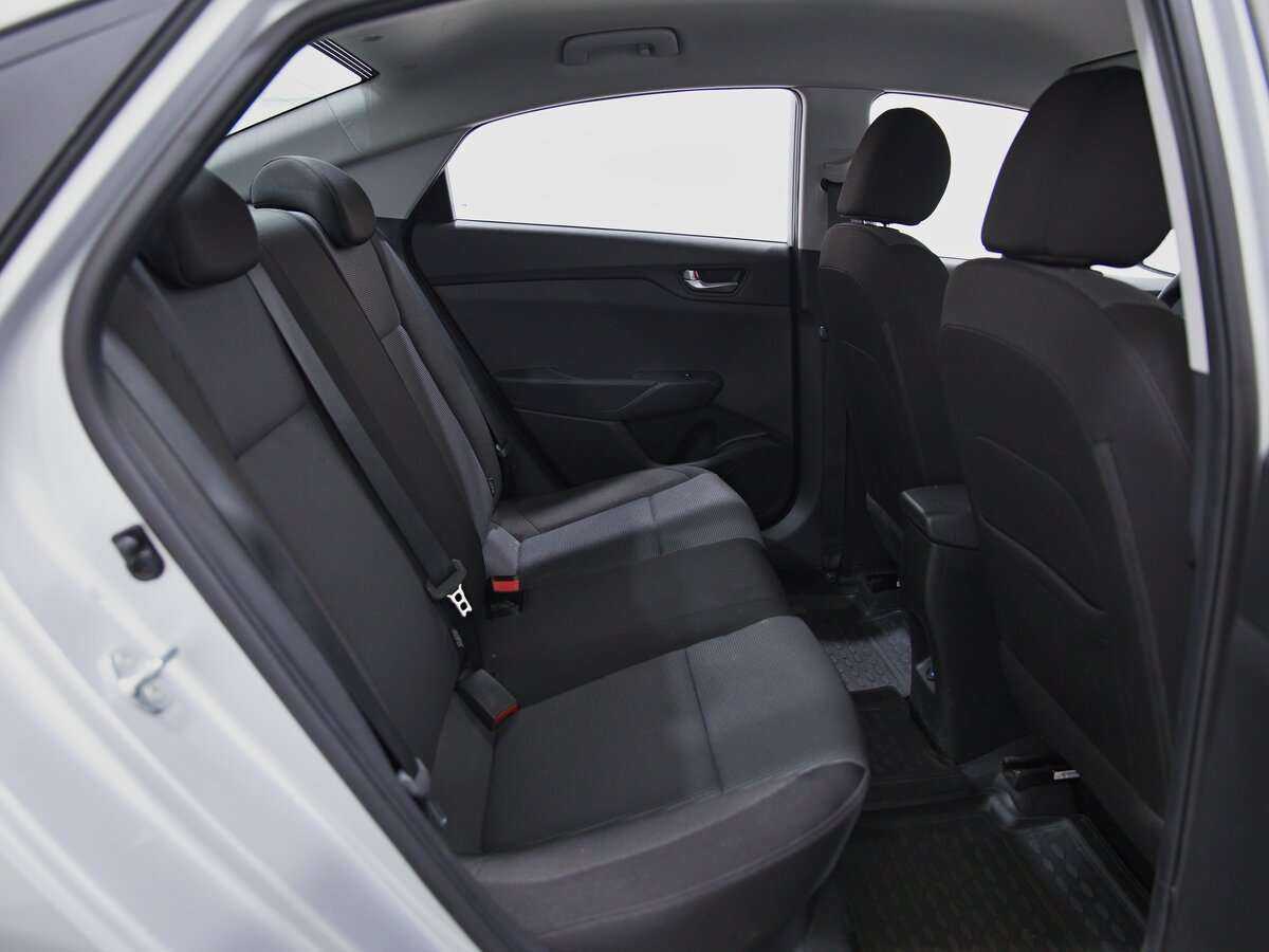 Hyundai Solaris б/у, 2021, Автоматическая. Фото: #4