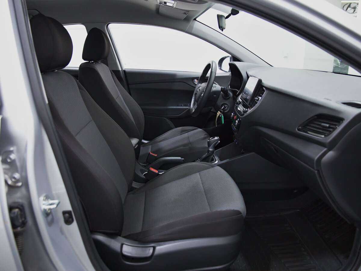 Hyundai Solaris б/у, 2021, Автоматическая. Фото: #5