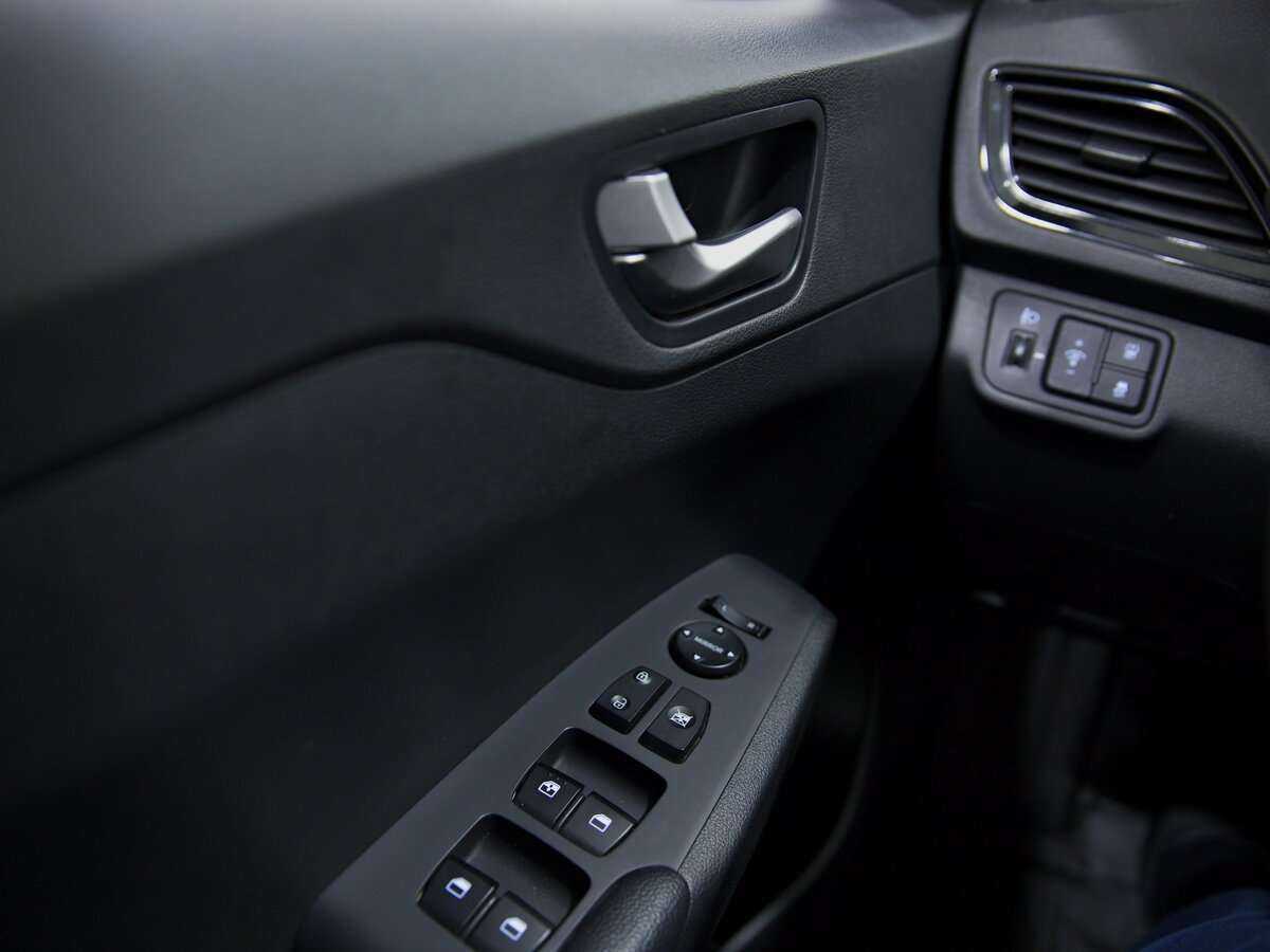 Hyundai Solaris б/у, 2021, Автоматическая. Фото: #7