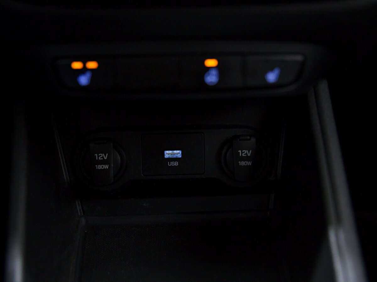 Hyundai Solaris б/у, 2021, Автоматическая. Фото: #12