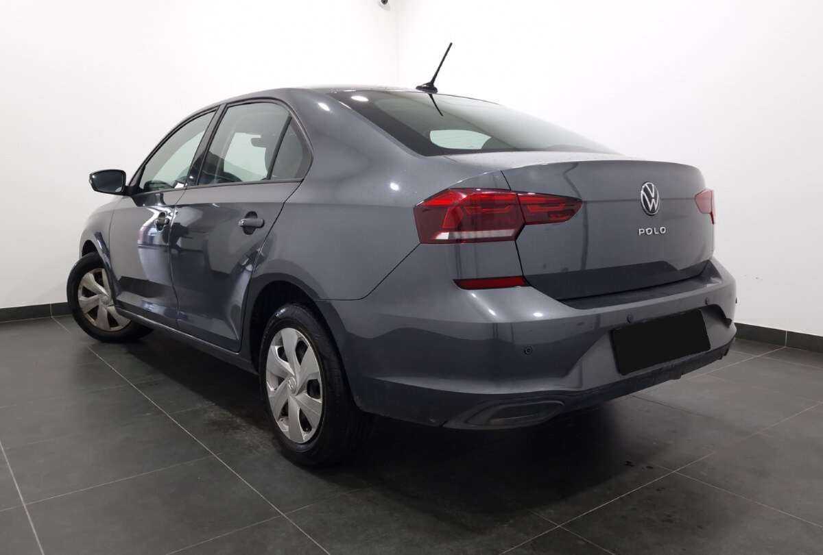 Volkswagen Polo б/у, 2021, Механическая. Фото: #2