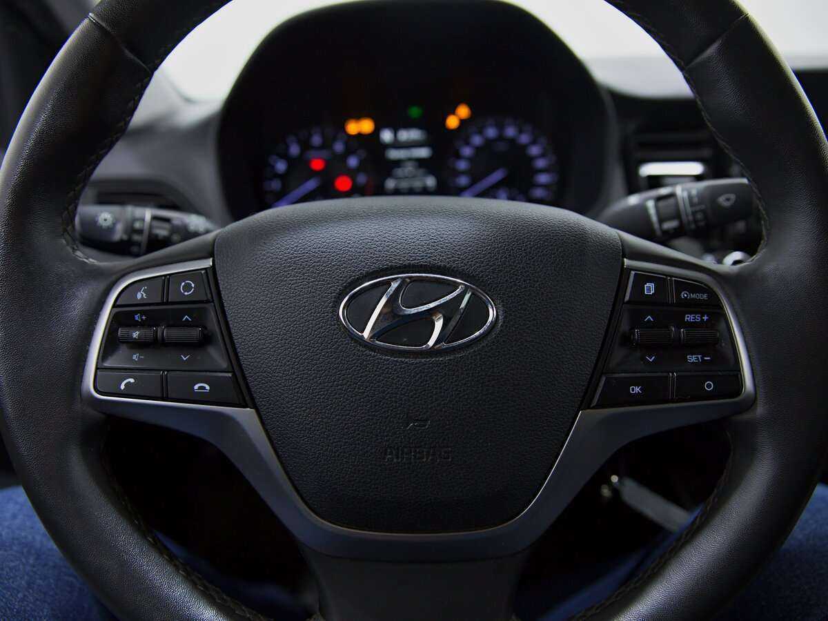 Hyundai Solaris б/у, 2020, Автоматическая. Фото: #4