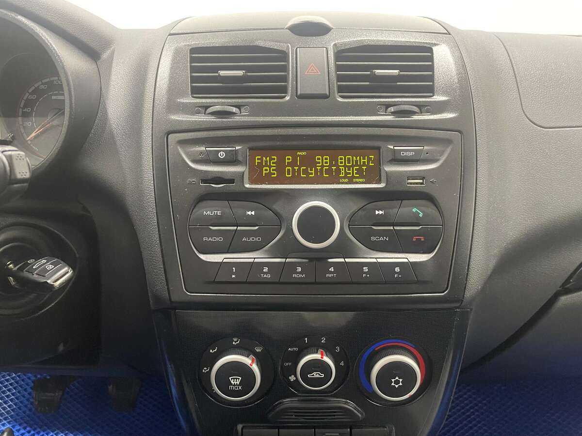 Lada (ВАЗ) Kalina б/у, 2018, Механическая. Фото: #8